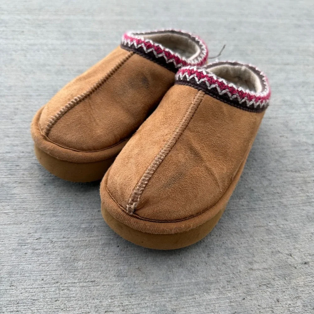 Falls Creek Kids Chestnut Platform Slippers Embroidered Braid Size 11M